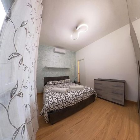 N&Ghomesweethome Raffaelloelegante Appartamento Ideale Casa Vacanze Affari 밀라노 외부 사진