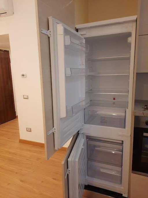 N&Ghomesweethome Raffaelloelegante Appartamento Ideale Casa Vacanze Affari 밀라노 외부 사진