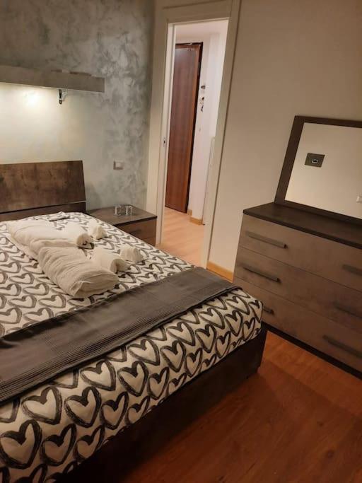 N&Ghomesweethome Raffaelloelegante Appartamento Ideale Casa Vacanze Affari 밀라노 외부 사진